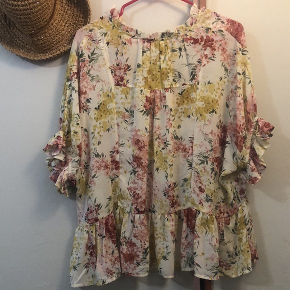 Umgee blouse - Picture 2 of 4